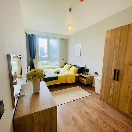 Staylux 아파트